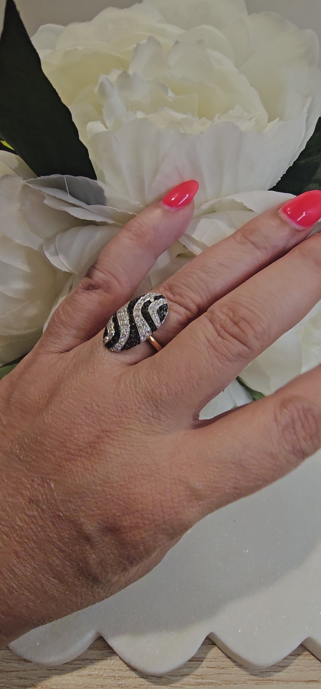 Black Diamond and Diamond Rose / White Gold Ring