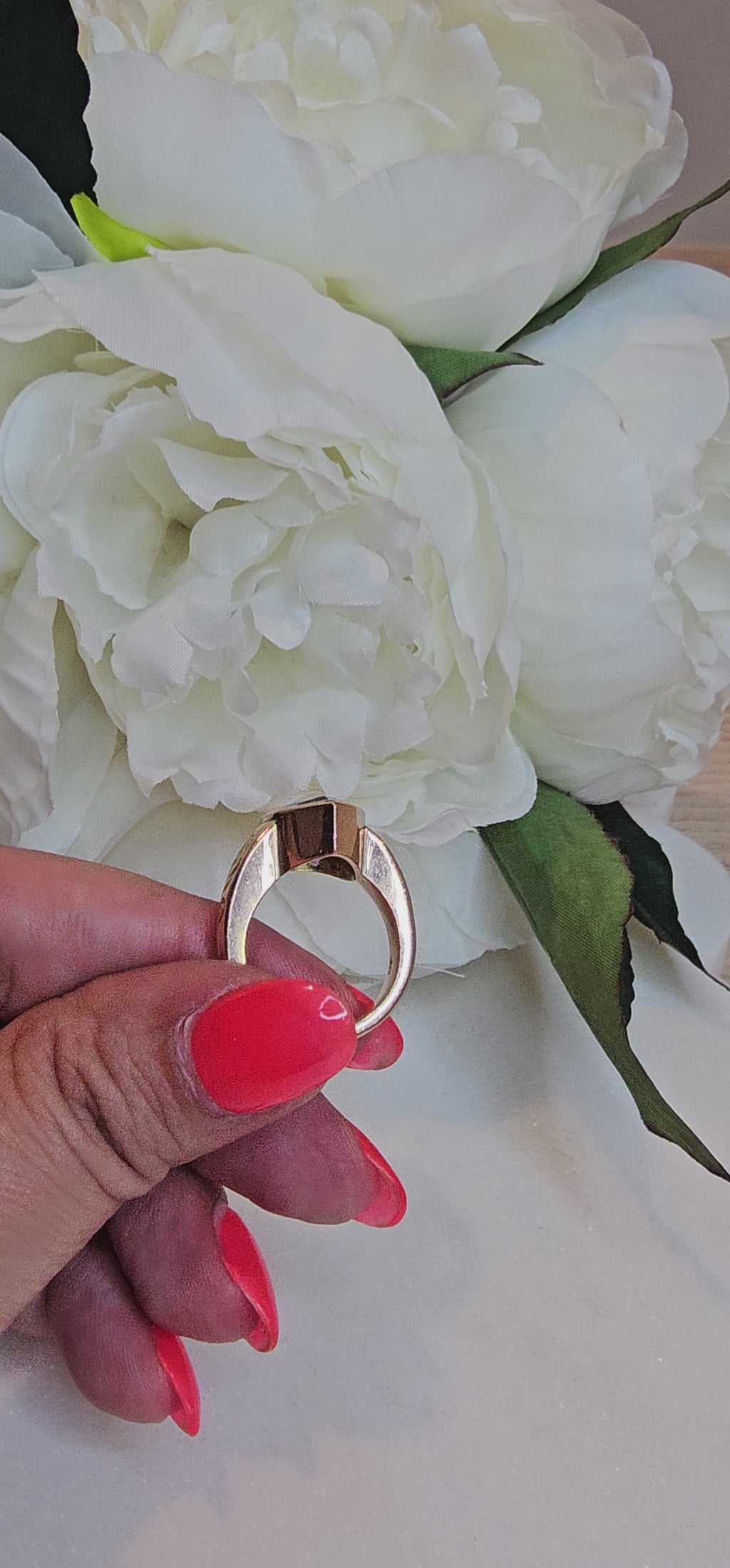 9ct Rose Gold Large Pear shaped Amethyst Ring