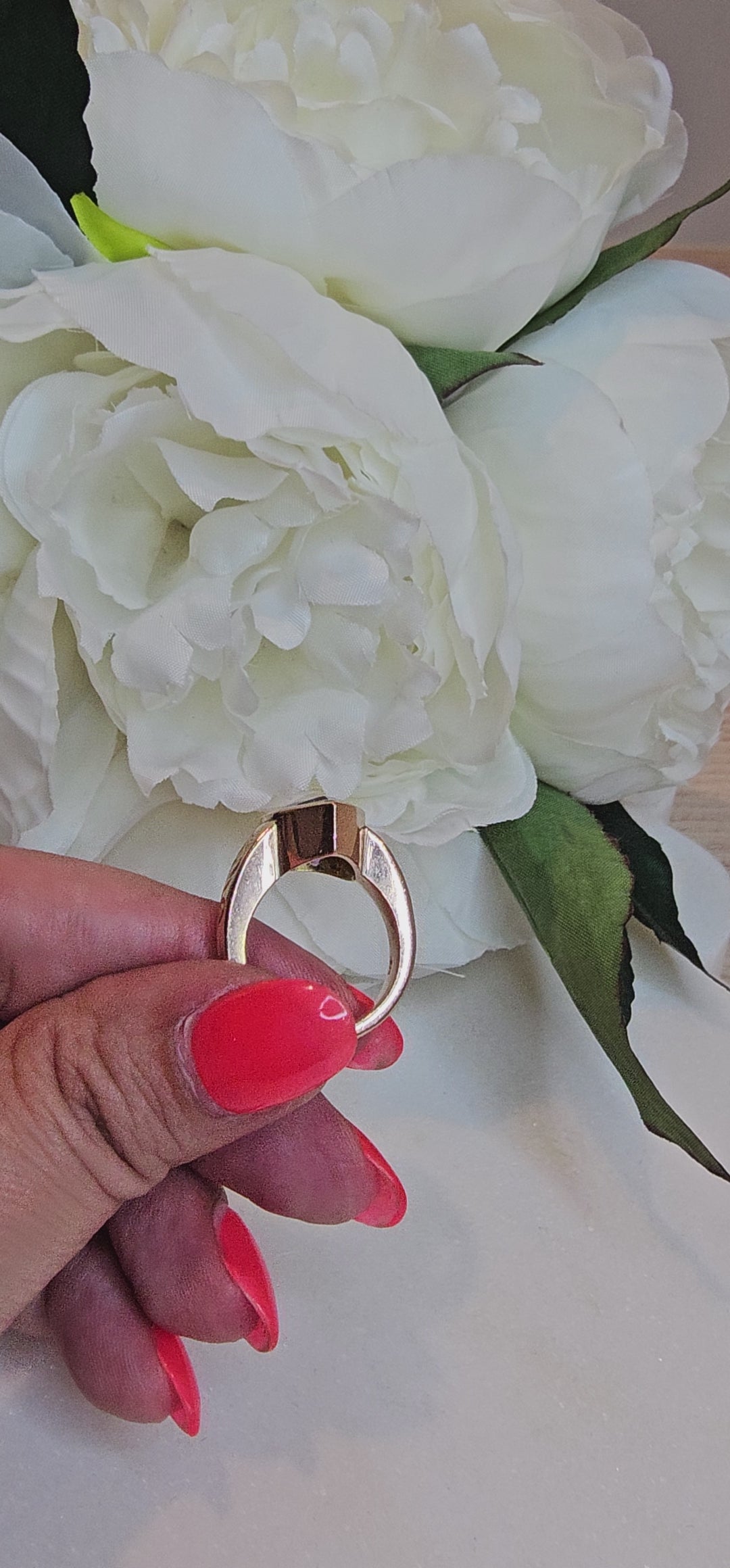9ct Rose Gold Large Pear shaped Amethyst Ring