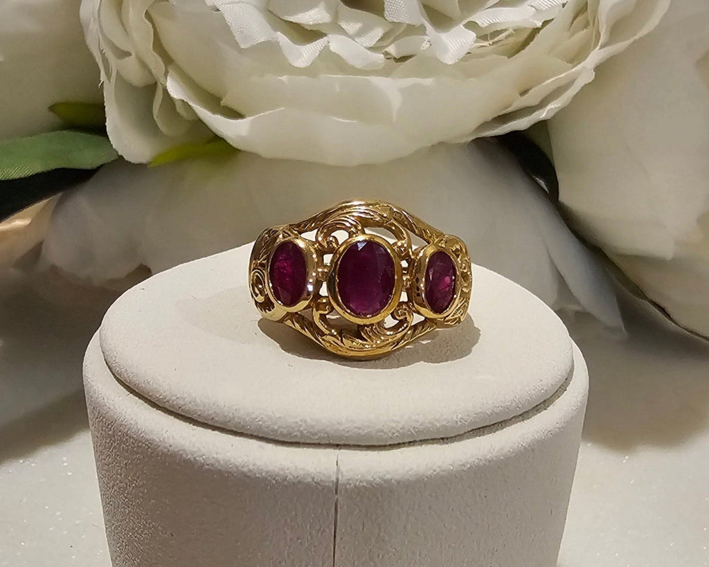 Ruby Ring 3 Stone set in 9ct Yellow Gold