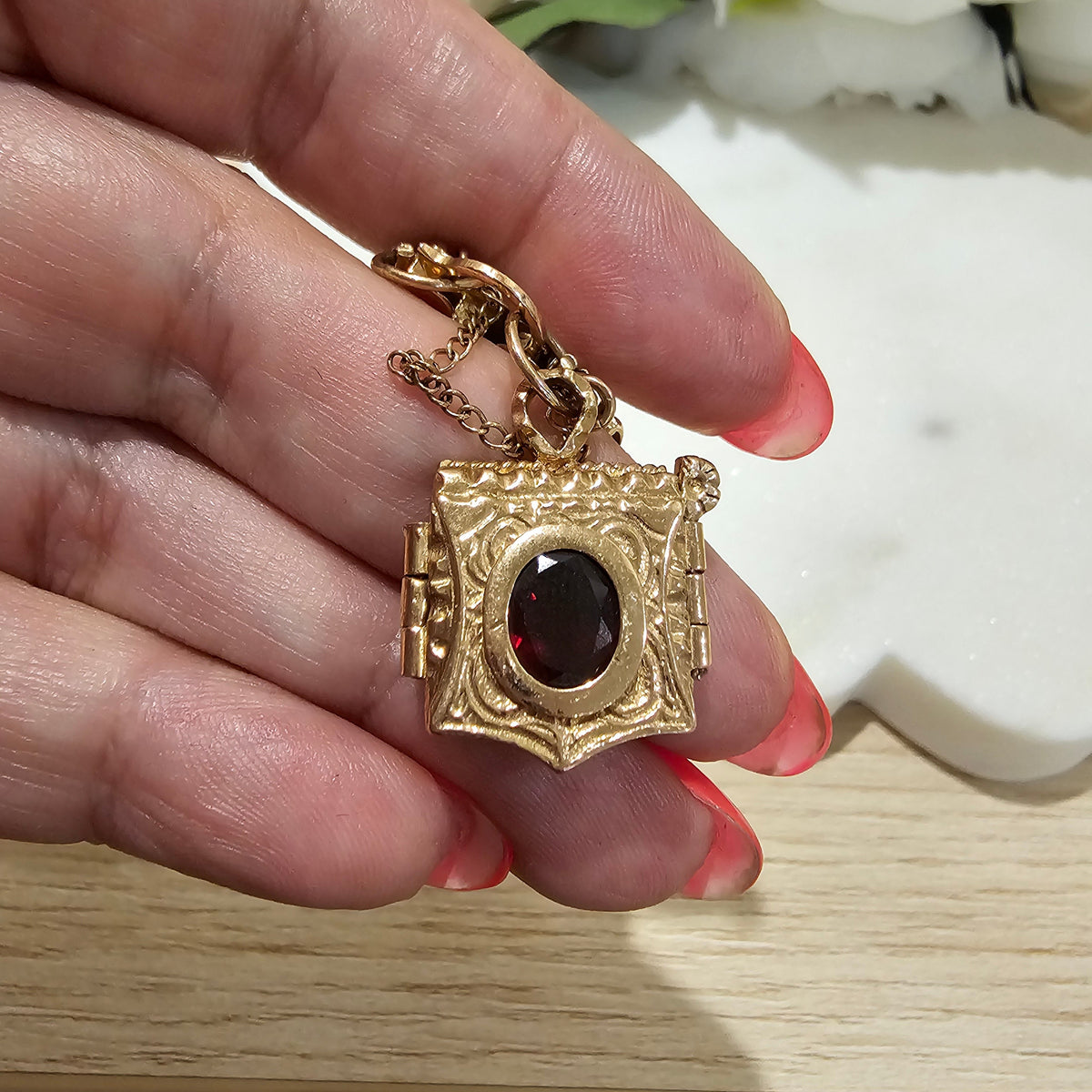 9ct Rose Gold 4 Bar Gate Bracelet with Garnet Locket